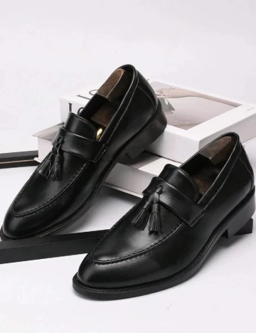 Pantofi SHEIN, negru Negru