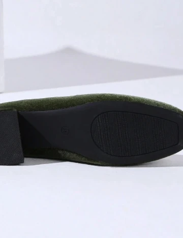 Pantofi SHEIN, verde