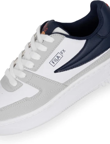 Adidasi Fila, alb