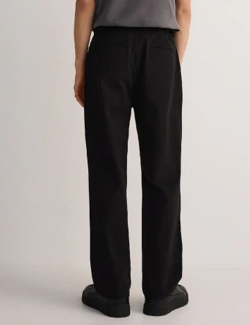Pantaloni Reserved, negru