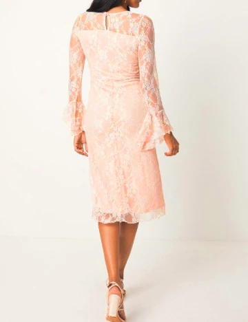 Rochie medie Coast, roz