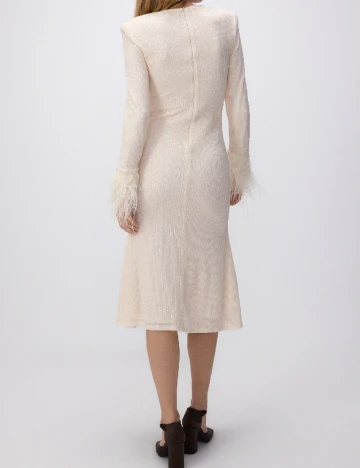 Rochie medie Reserved, crem