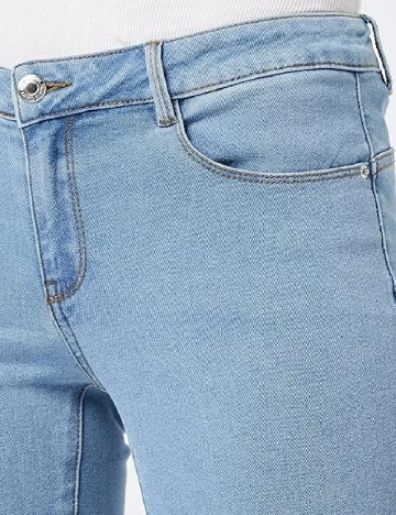 Pantaloni trei sferturi Vero Moda, albastru Albastru