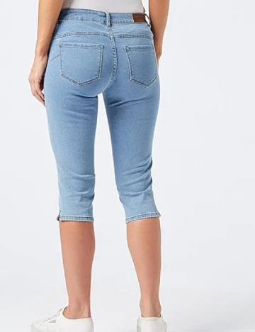 Pantaloni trei sferturi Vero Moda, albastru Albastru