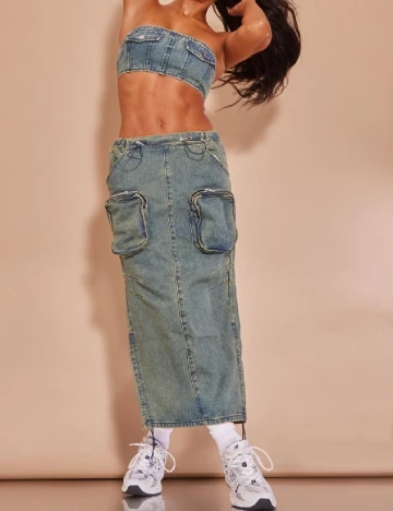 Top PRETTYLITTLETHING, albastru