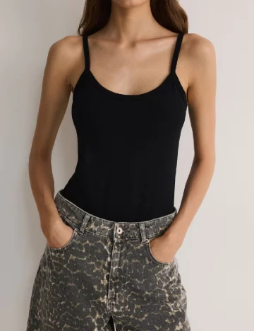 Body Reserved, negru Negru