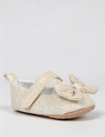 Pantofi Shein Kids, crem
