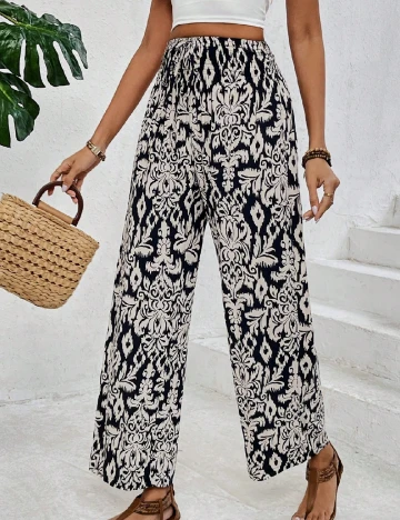 Pantaloni SHEIN, crem/bleumarin
