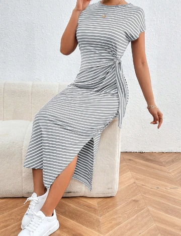 Rochie medie SHEIN, gri