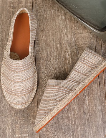 
						Espadrile SHEIN, crem