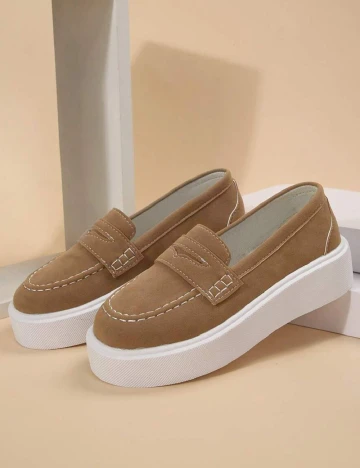 Mocasini SHEIN, maro