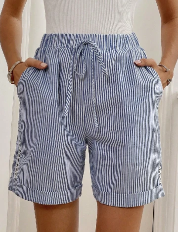 Pantaloni scurti SHEIN, alb/albastru Albastru