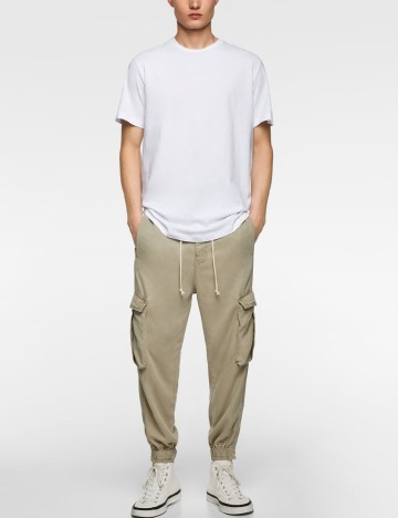 
						Tricou Zara, alb