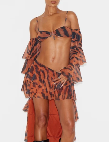 Fusta PRETTYLITTLETHING, maro