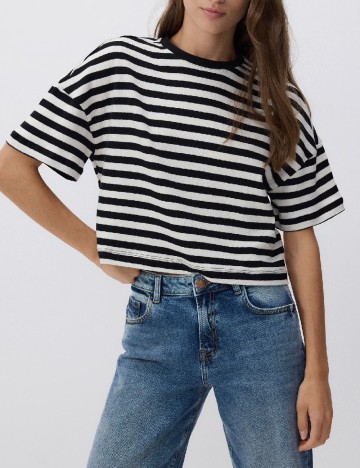 
						Top Reserved, alb/negru