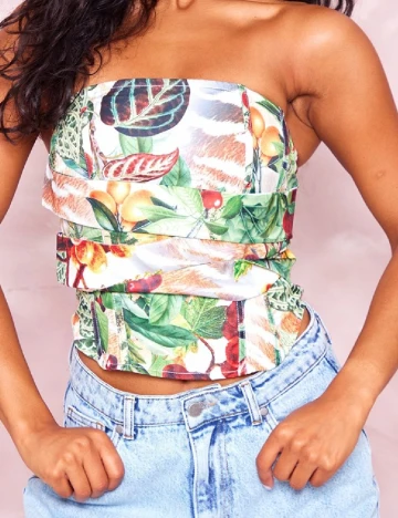 Top PRETTYLITTLETHING, mix culori