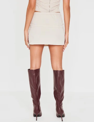 Fusta PRETTYLITTLETHING, bej