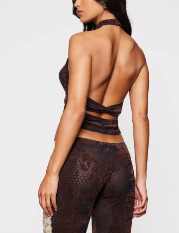 Top PRETTYLITTLETHING, maro