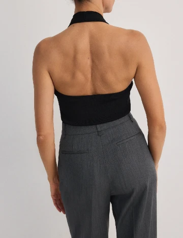 Top Reserved, negru