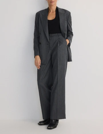 Top Reserved, negru