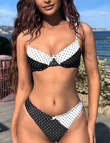 
						Costum de baie SHEIN, negru/alb
