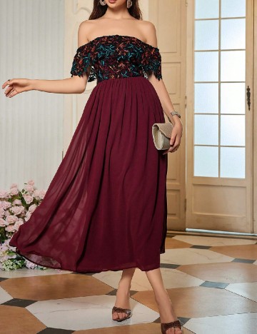
						Rochie medie SHEIN, visiniu