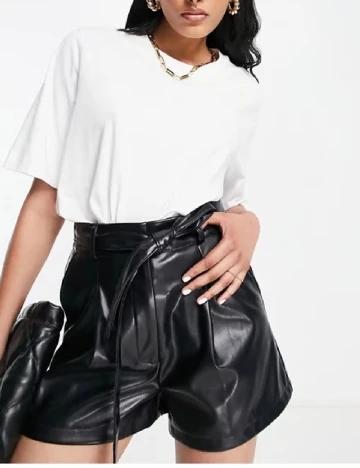 Pantaloni scurti ASOS, negru