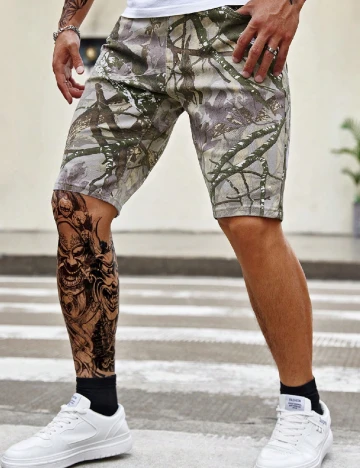 Pantaloni scurti SHEIN, verde Verde