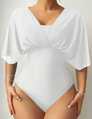 
						Costum de baie SHEIN, alb