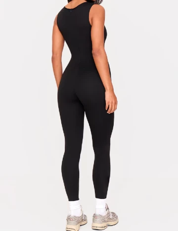 Salopeta PRETTYLITTLETHING, negru