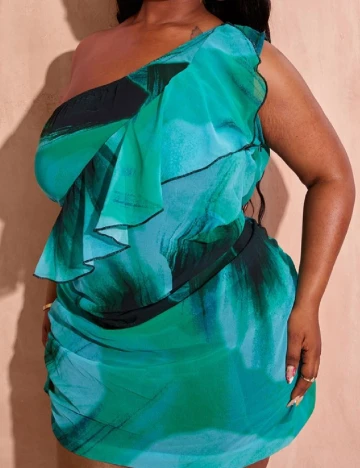 Rochie scurta PRETTYLITTLETHING Plus Size, mix culori
