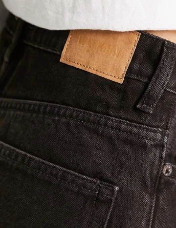 Pantaloni scurti Weekday, negru Negru
