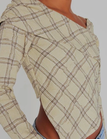 Bluza PRETTYLITTLETHING, bej