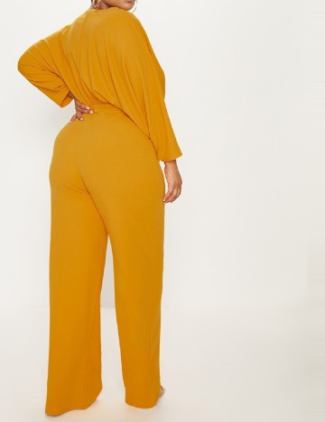 Salopeta PrettyLittleThing Plus Size, mustar