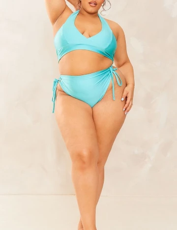 Sutien de baie PrettyLittleThing Plus Size, turcoaz Albastru