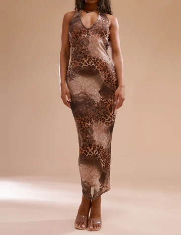 Rochie lunga PRETTYLITTLETHING, maro Maro