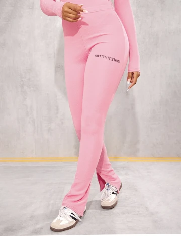 Pantaloni PRETTYLITTLETHING, roz