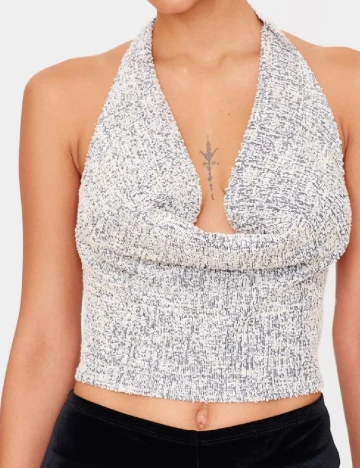 Top PRETTYLITTLETHING, alb/negru Alb