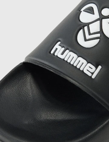 Slapi Hummel, negru