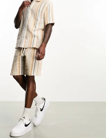 Pantaloni scurti Bershka, mix culori Mix culori