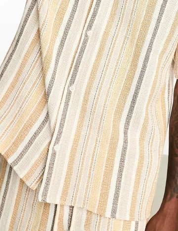 Pantaloni scurti Bershka, mix culori Mix culori