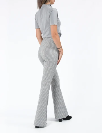 Pantaloni Reclaimed Vintage, gri