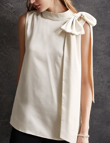 
						Bluza MOTF, crem
