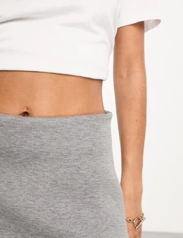 Fusta ASOS, gri