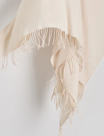 Poncho Reserved, crem
