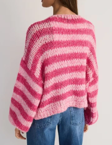 Cardigan Reserved, roz