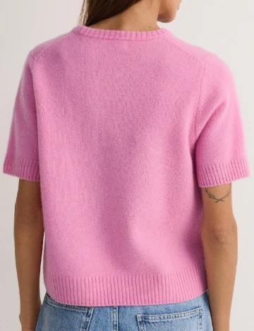 Tricou Reserved, roz