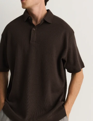 Tricou Reserved, maro Maro