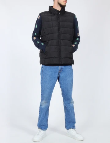 Vesta City of Sails, negru Negru