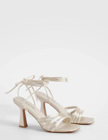 Sandale Boohoo, crem Crem